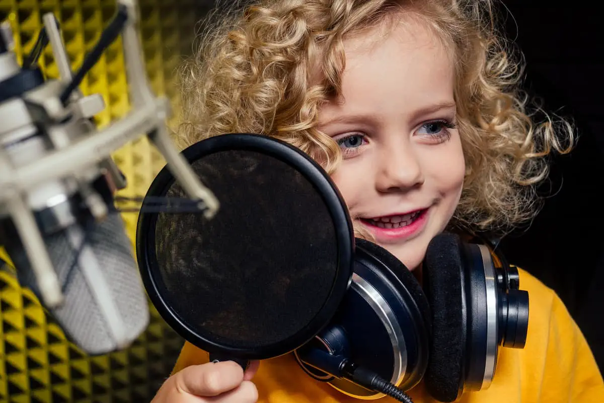 can-kids-be-voice-actors